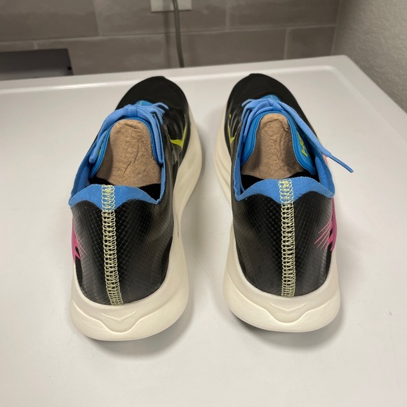 Size 13 - Hoka Rocket X 2 Men’s Running Shoes Black/Multi - Picture 9 of 9